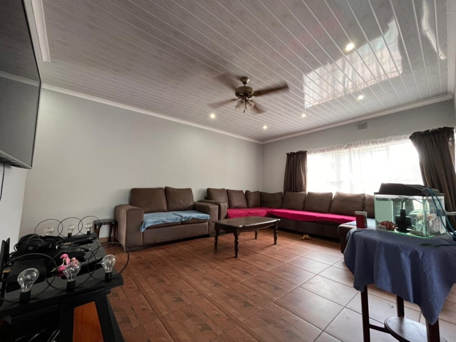 4 Bedroom Property for Sale in Protea Park North West